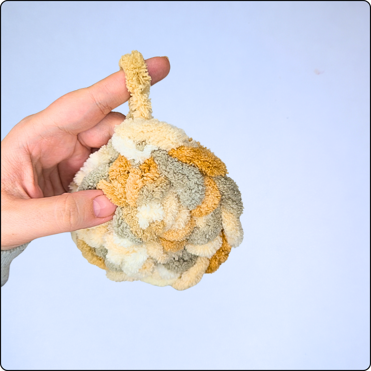 Blog content image for 'Crocheting with Loop Yarn: Essential Stitches & Techniques'