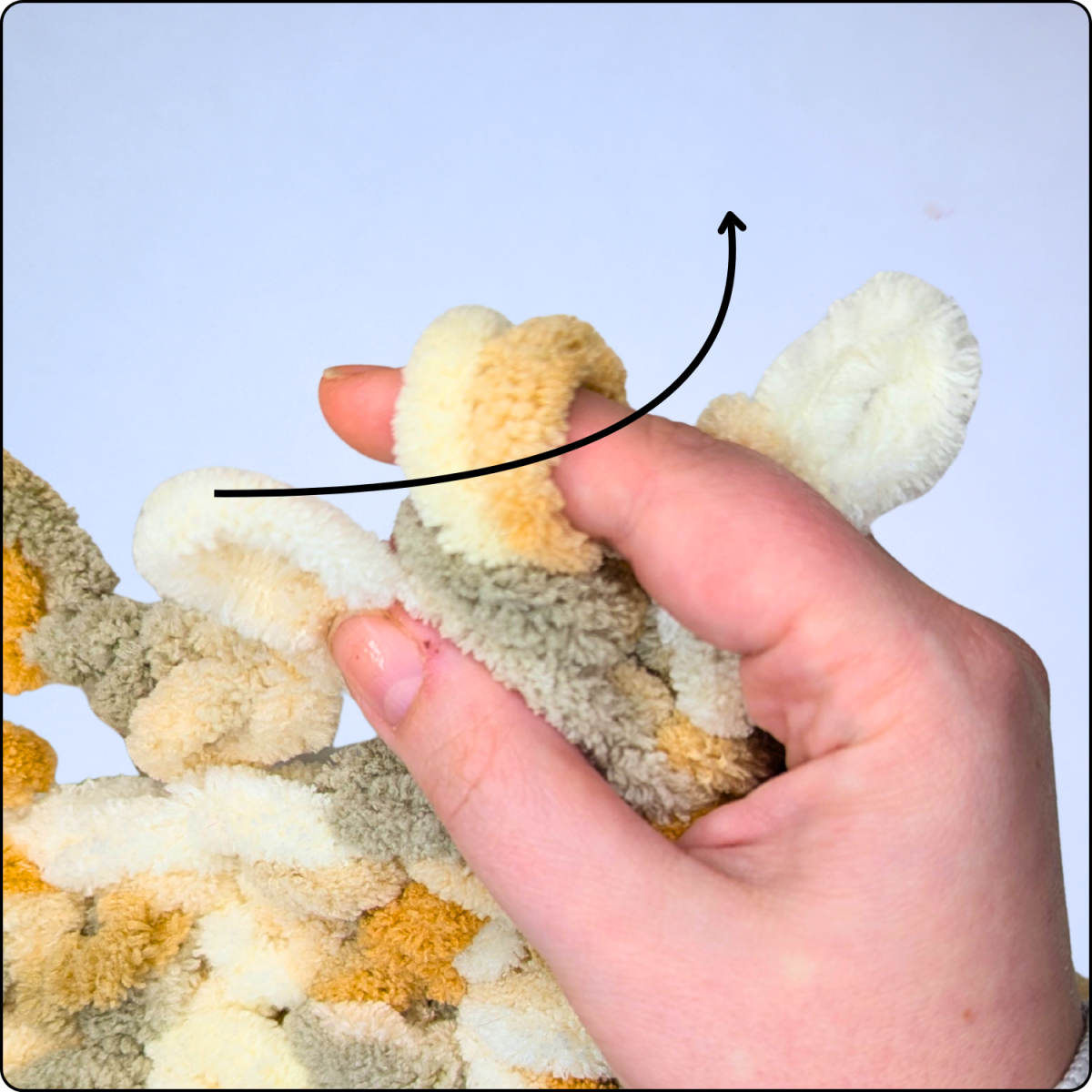 Blog content image for 'Crocheting with Loop Yarn: Essential Stitches & Techniques'