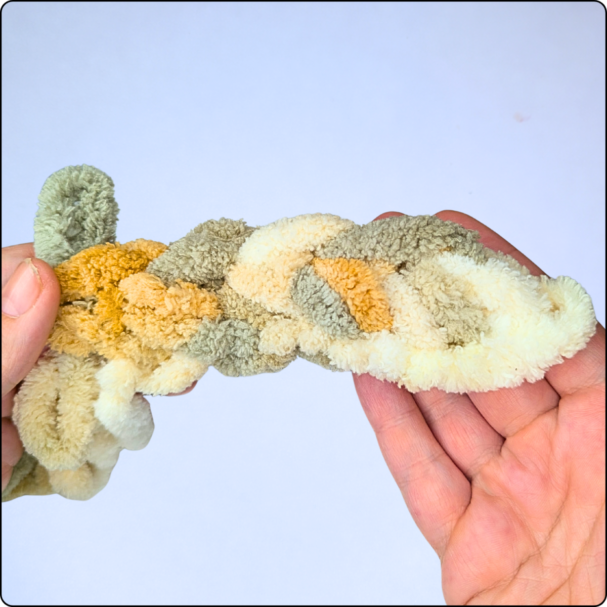 Blog content image for 'Crocheting with Loop Yarn: Essential Stitches & Techniques'