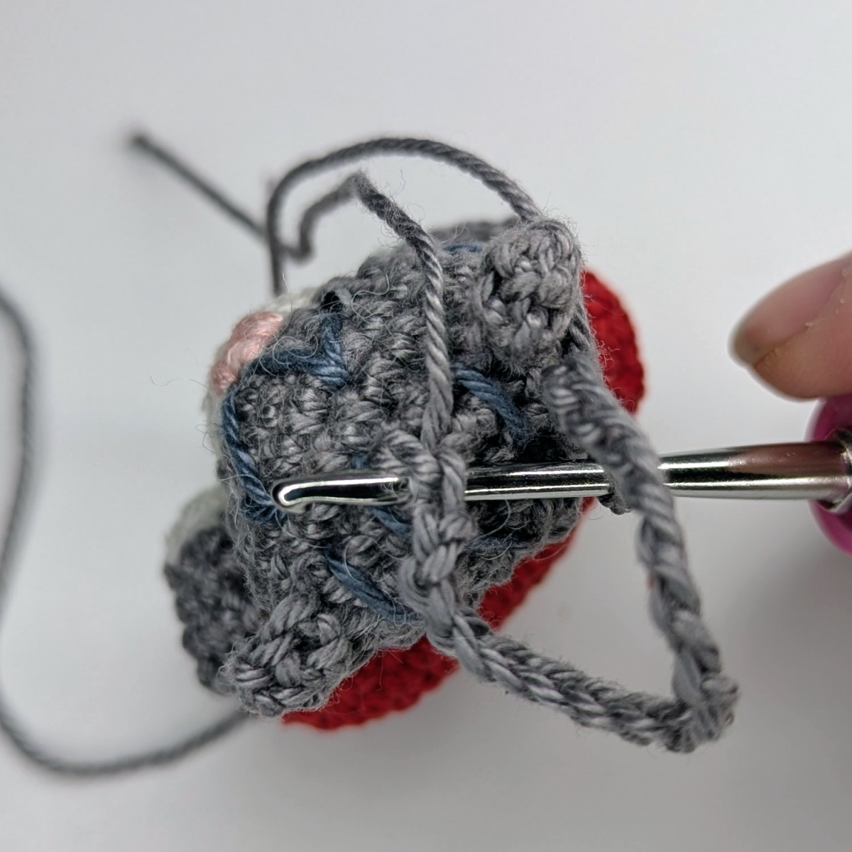 Blog content image for 'Free Crochet Pattern: Cat Keychain with Heart'