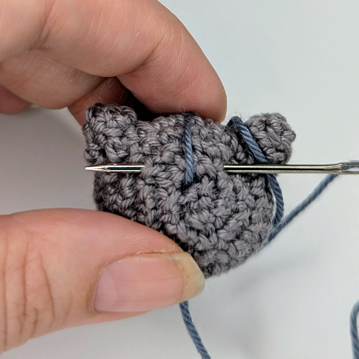 Blog content image for 'Free Crochet Pattern: Cat Keychain with Heart'