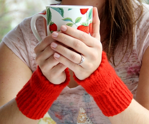 Blog-Inhaltsbild für 'Kostenlose Strickanleitung - Pulswärmer Deluxe'
