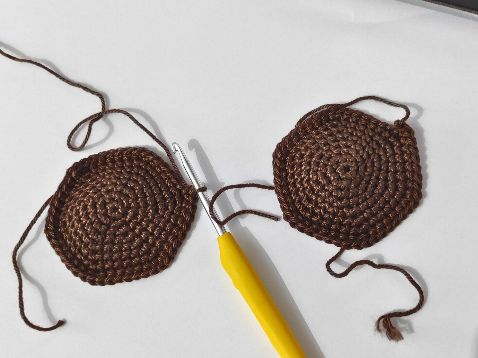 Blog-Inhaltsbild für 'Gehäkelte Sonnenblume – Eine sommerliche Amigurumi-Anleitung'