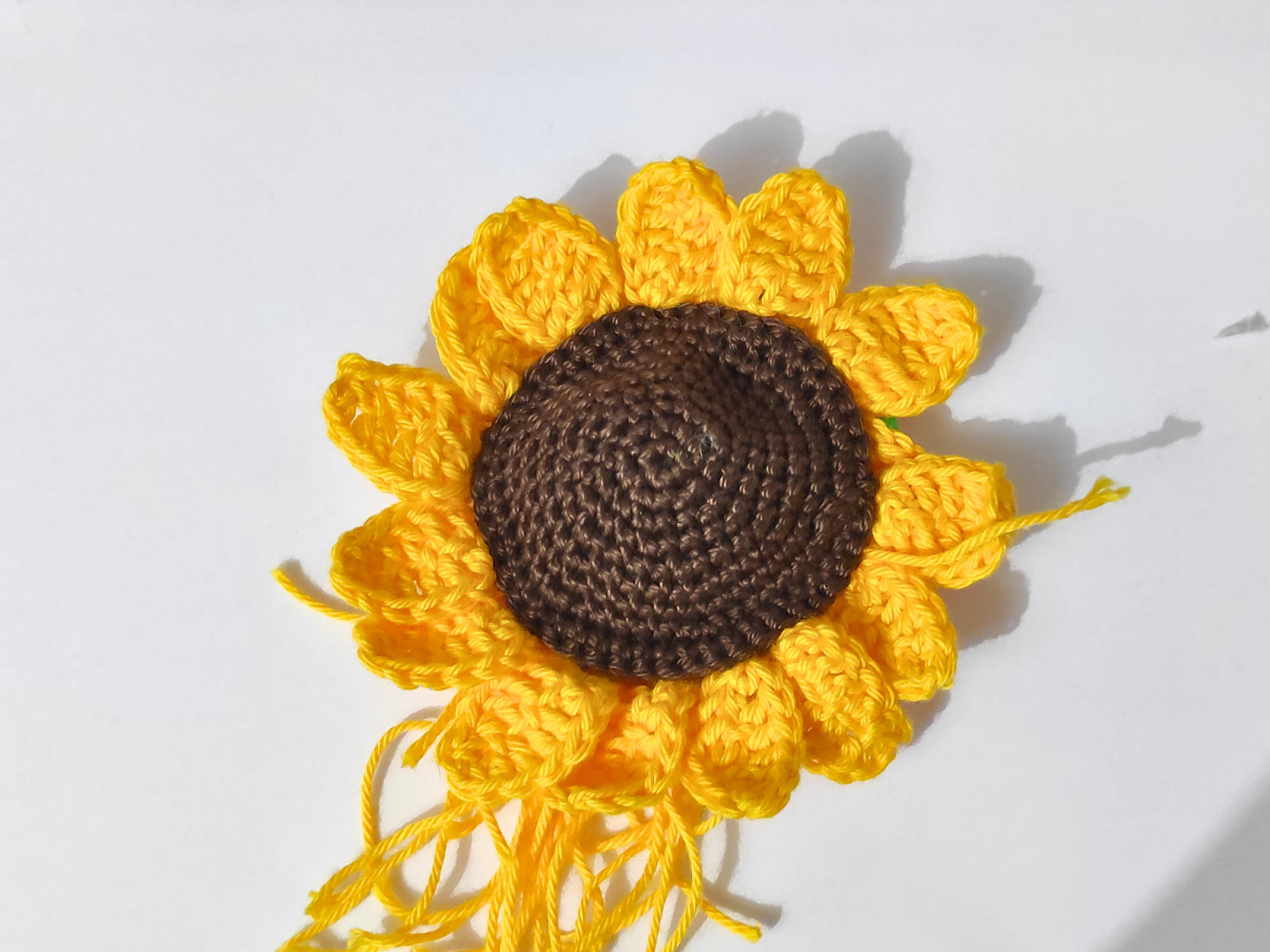 Blog-Inhaltsbild für 'Gehäkelte Sonnenblume – Eine sommerliche Amigurumi-Anleitung'