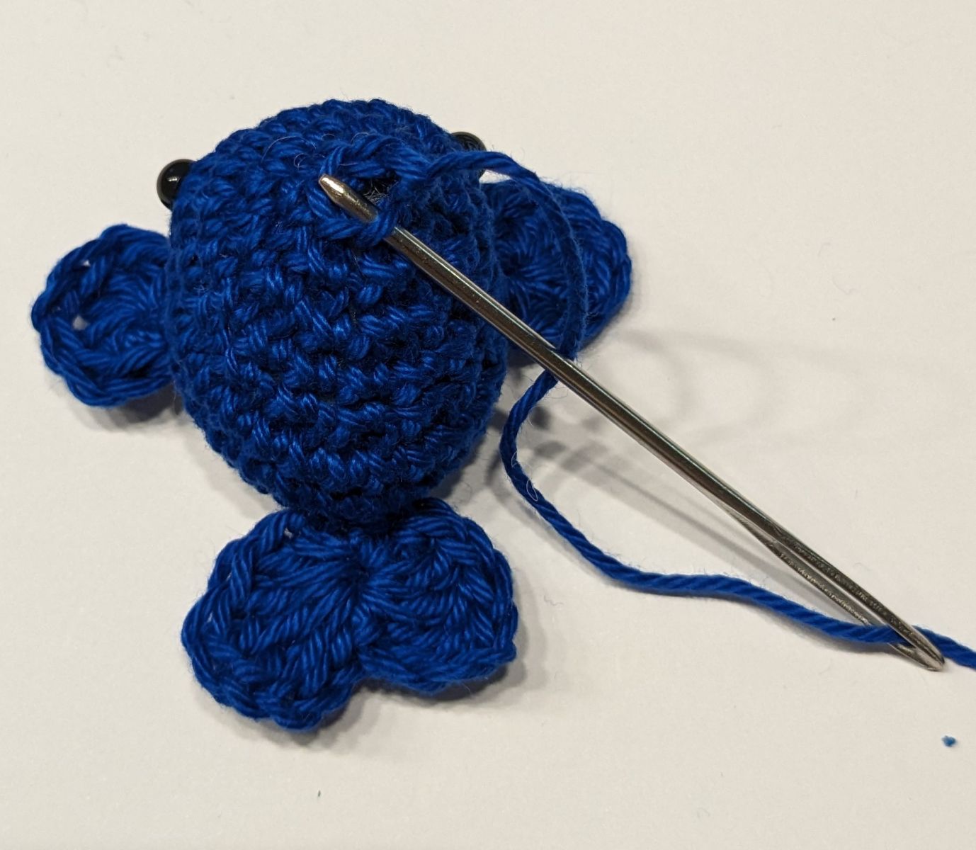 Blog-Inhaltsbild für 'Kostenlose Anleitung Amigurumi Wal "Walliburga" ohne Vernähen'