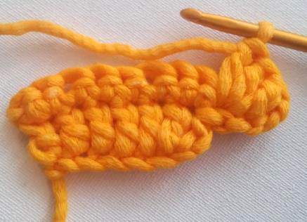 Blog-Inhaltsbild für 'Kuschelige Eulen-Wärmflasche häkeln'