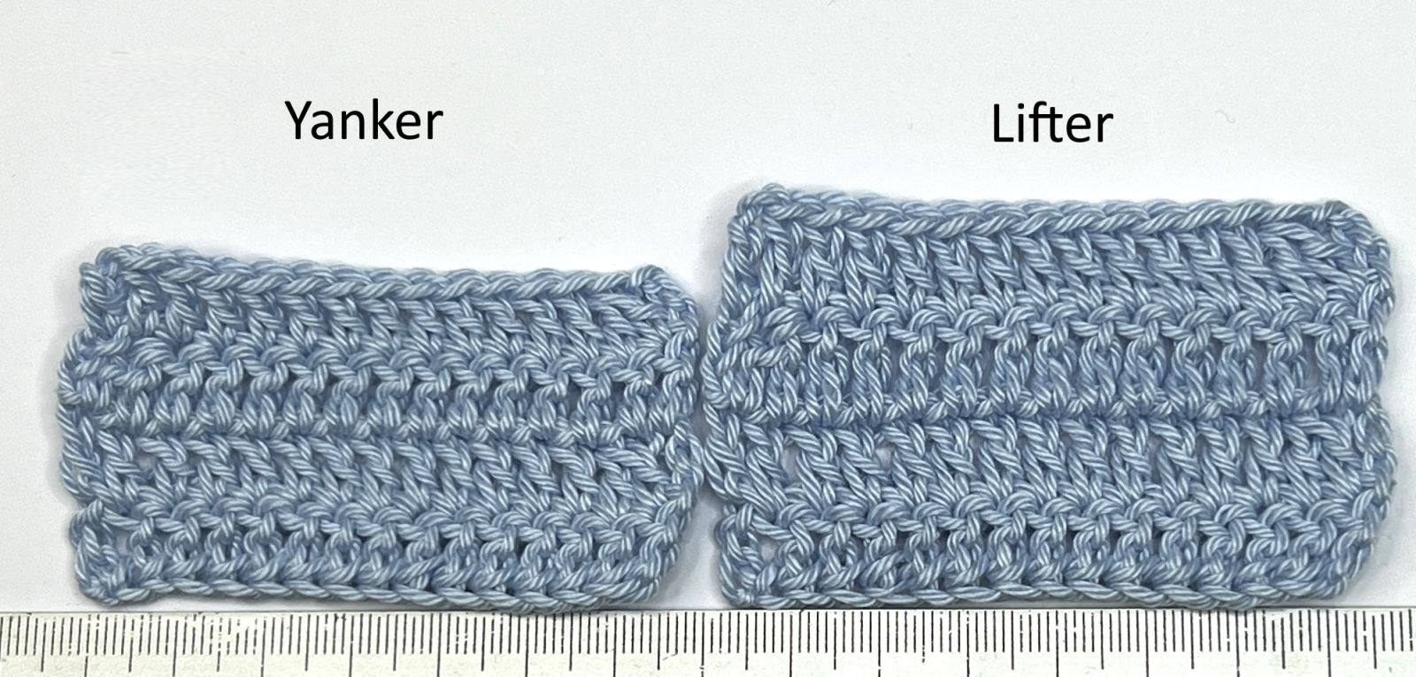 Blog-Inhaltsbild für 'Fadenspannung beim Häkeln: Warum dein Ergebnis trotz exakter Befolgung der Anleitung ganz anders aussehen kann ... und was du dagegen tun kannst'