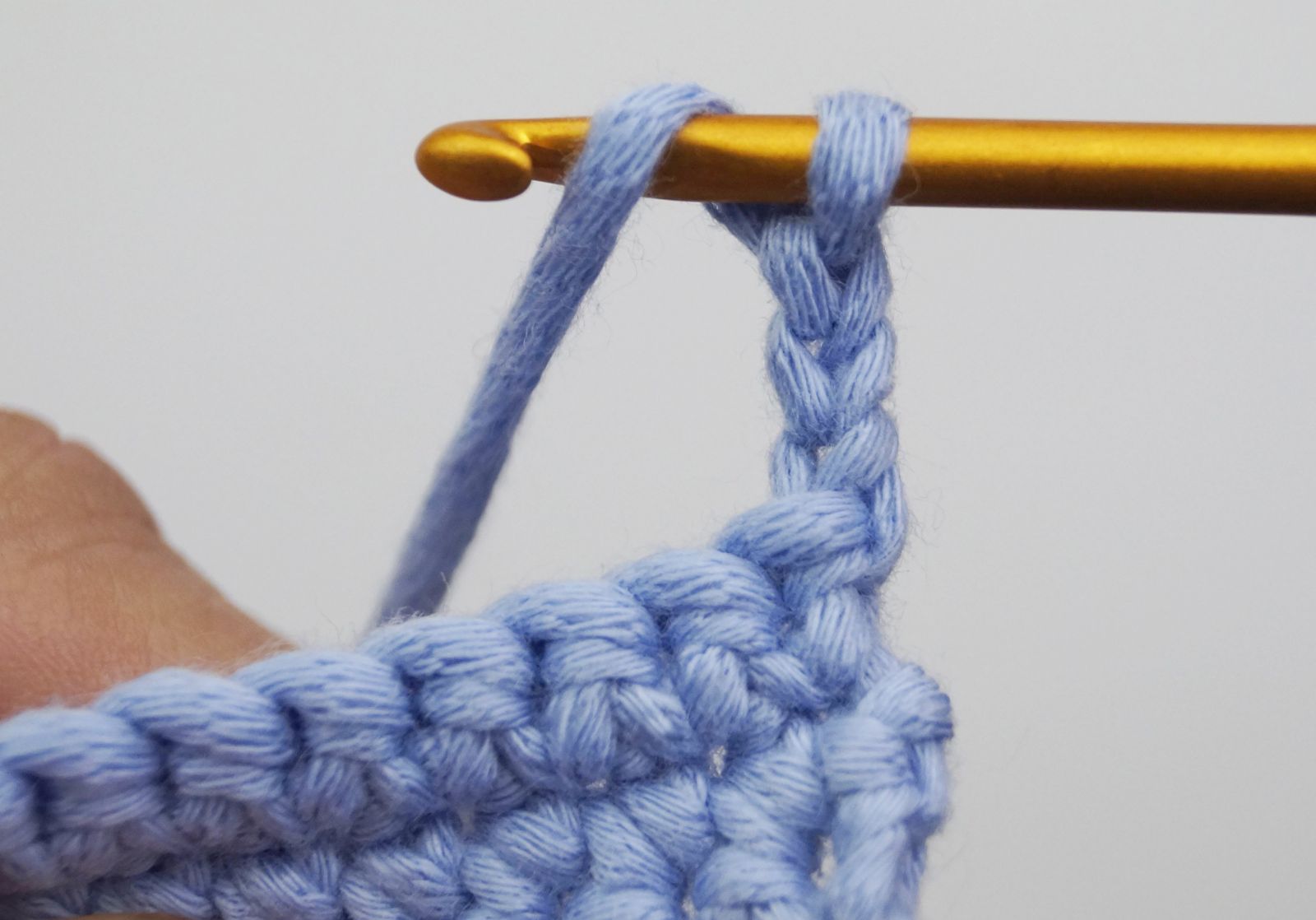 Double Crochet (US) Treble Crochet (UK) Double Crochet (US) Treble Crochet (UK)