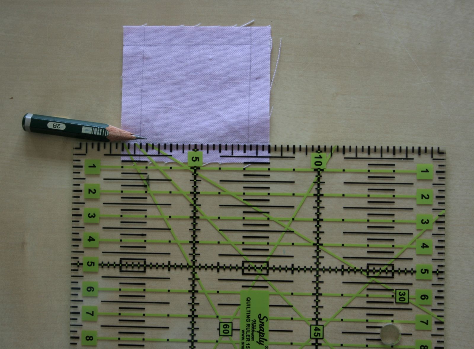 Nahtlinie_zeichnen_Hand_naehen_gratis_anleitung