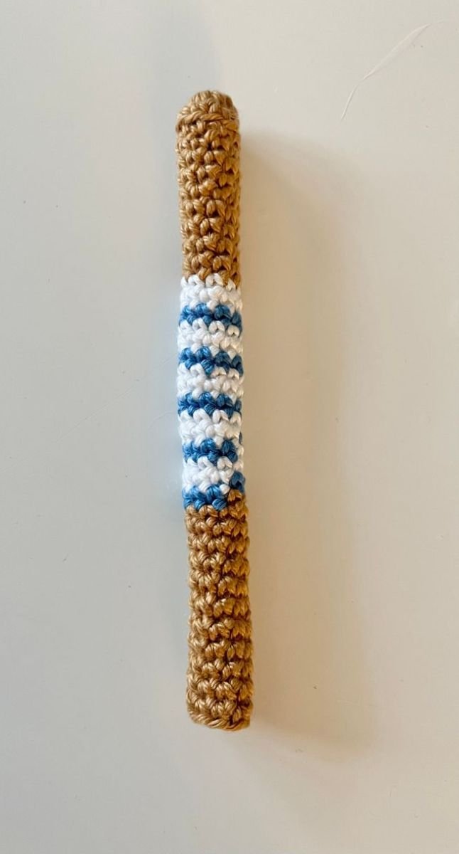 Blog-Inhaltsbild für 'Einfache Häkelanleitung: So gestaltest du deine eigenen Stifthüllen'