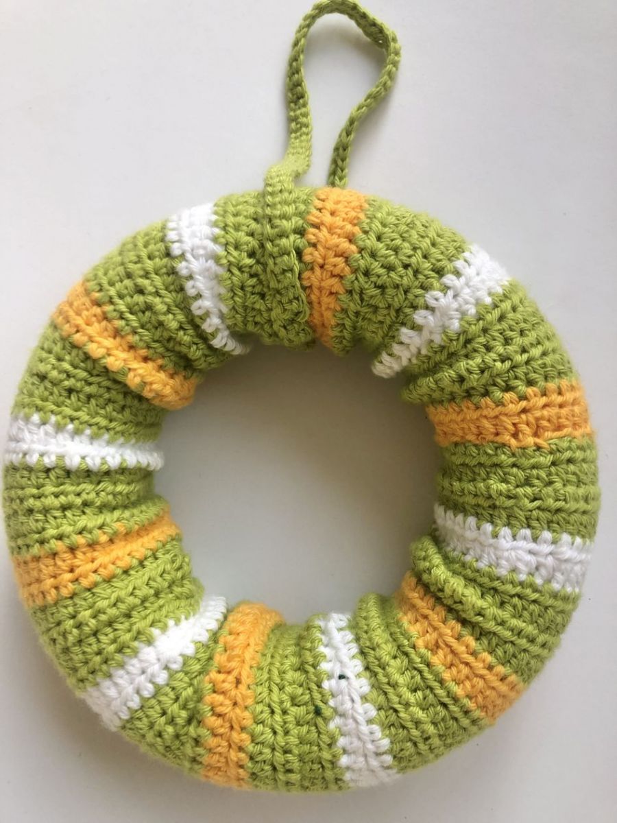 Blog-Inhaltsbild für 'Kostenlose Anleitung Glücksschwein Kranz'