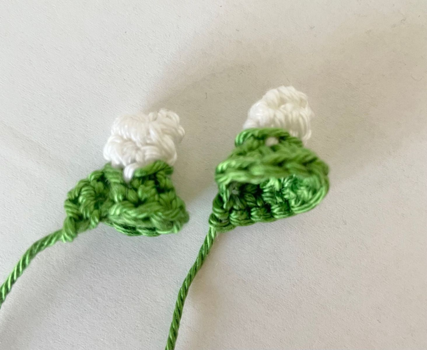 Blog-Inhaltsbild für 'Ein kleiner Dino zum Verlieben – Häkelanleitung für Anfänger und Fortgeschrittene'