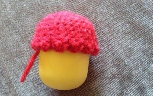 Blog-Inhaltsbild für 'Kostenlose Häkelanleitung Überraschungstierchen Eule und Küken'