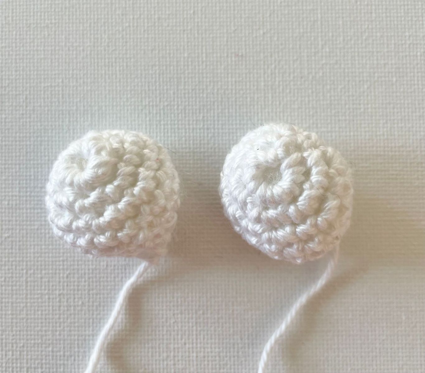 Blog-Inhaltsbild für 'Kostenlose Häkelanleitung Toilettenrollen-Überzieher Krabbe'