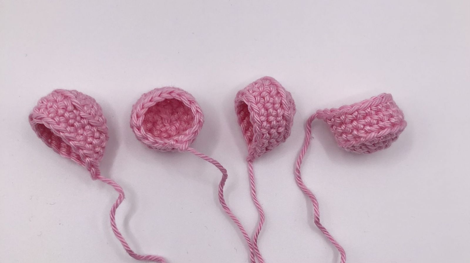 Blog-Inhaltsbild für 'Kostenlose Häkelanleitung Schweinchenkranz'