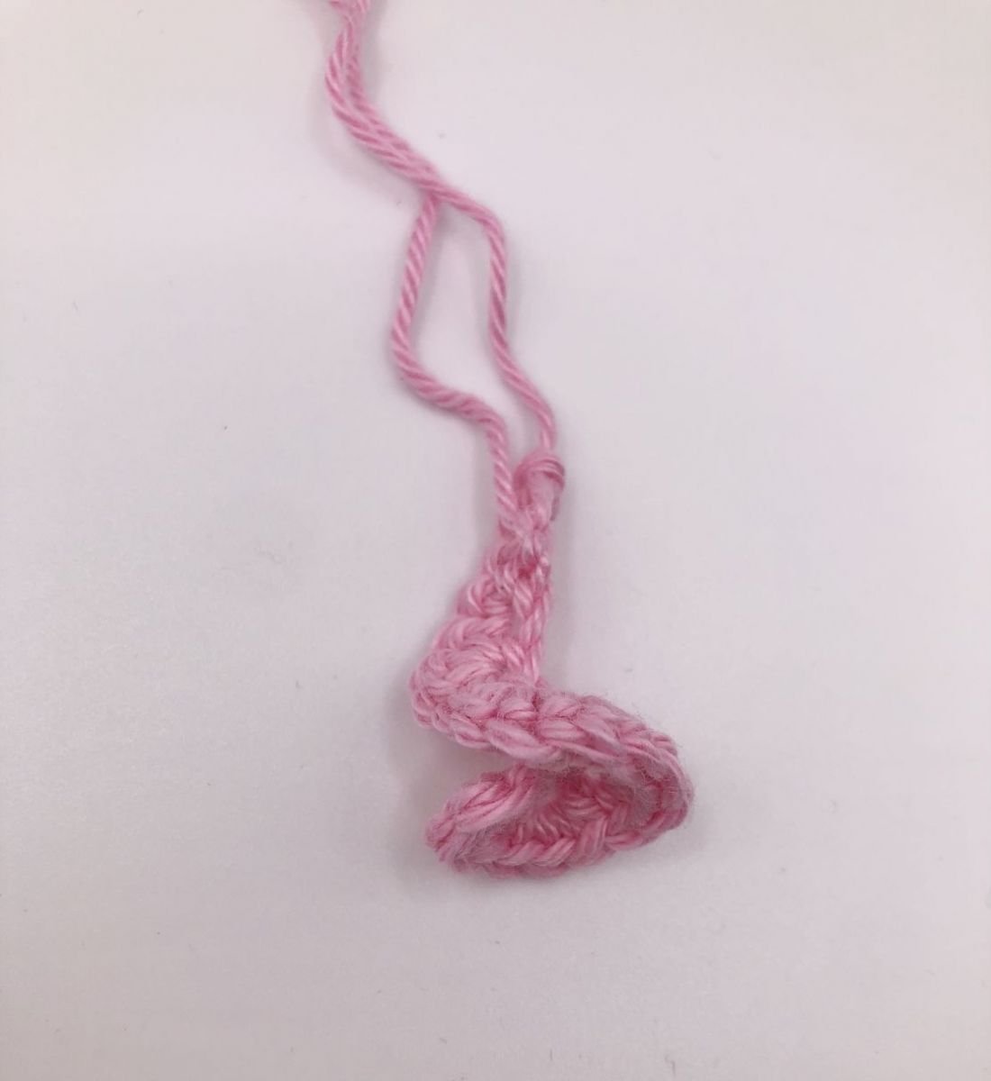 Blog-Inhaltsbild für 'Kostenlose Häkelanleitung Schweinchenkranz'