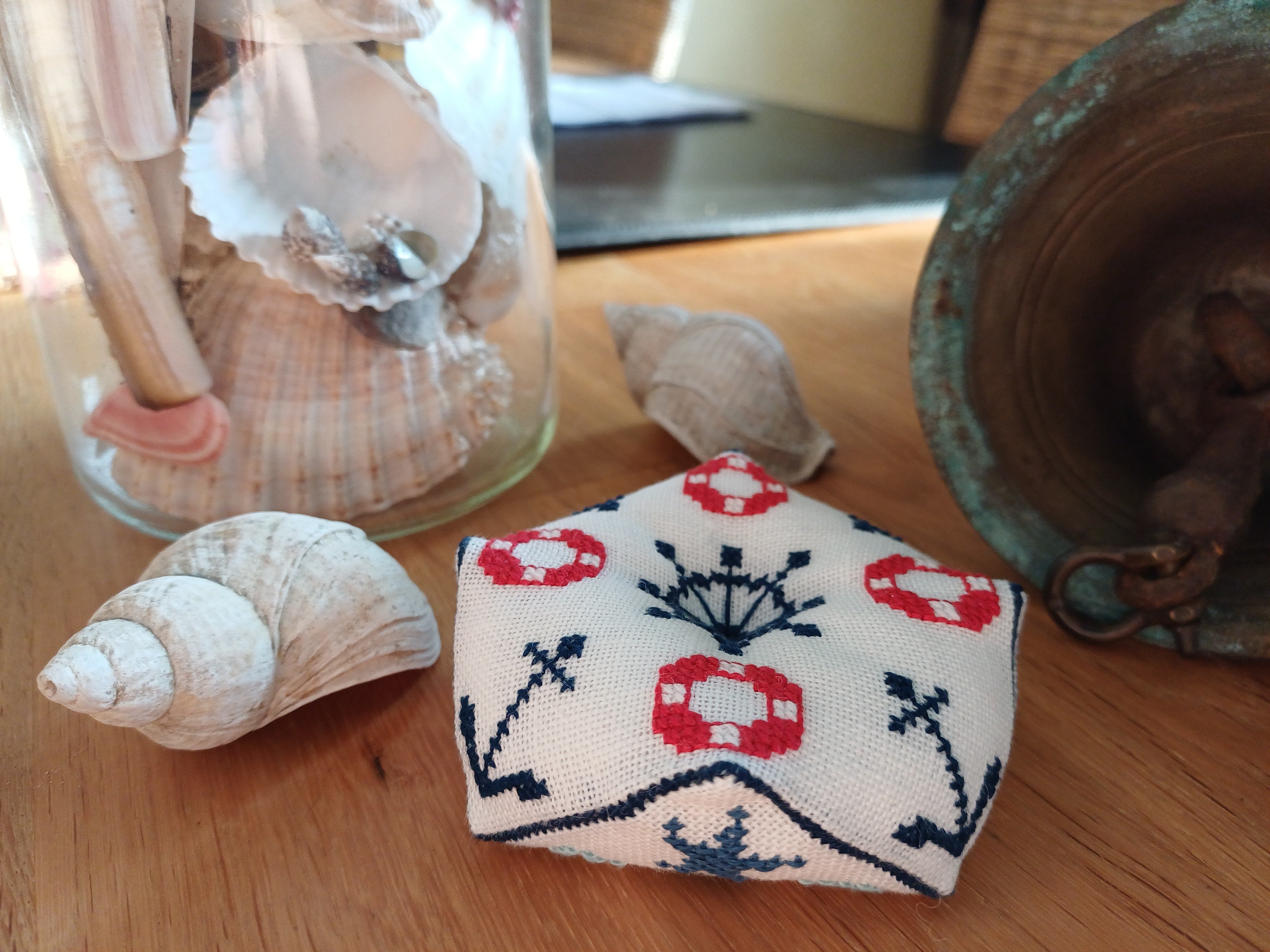 diy tutorial how to make a biscornu