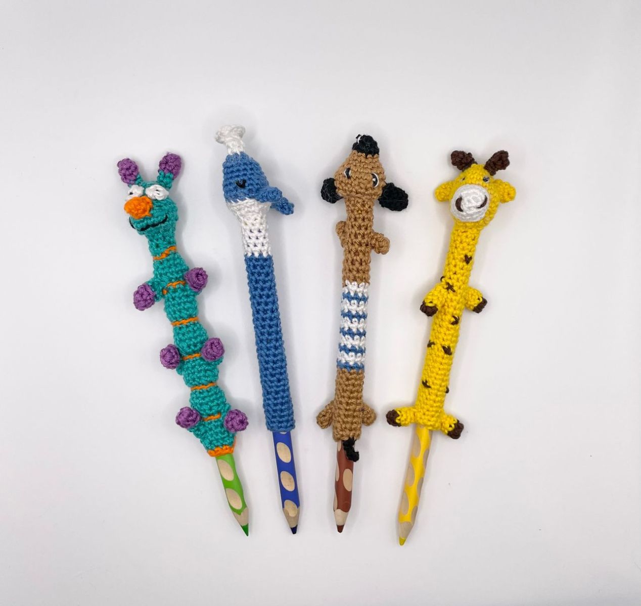 Blog-Inhaltsbild für 'Einfache Häkelanleitung: So gestaltest du deine eigenen Stifthüllen'