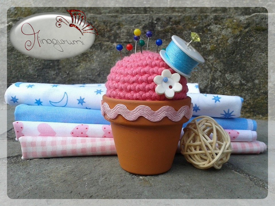 Gehäkeltes Nadelkissen - Resteverwertung Gehäkeltes Nadelkissen - Resteverwertung