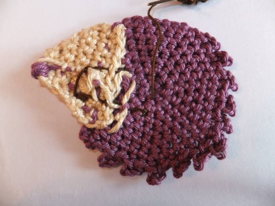 Blog-Inhaltsbild für 'Igel Applikation häkeln - Anleitung'