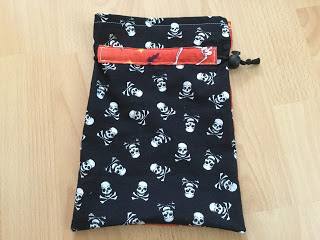 Blog-Inhaltsbild für 'Kostenlose Nähanleitung einfacher Murmelbeutel'