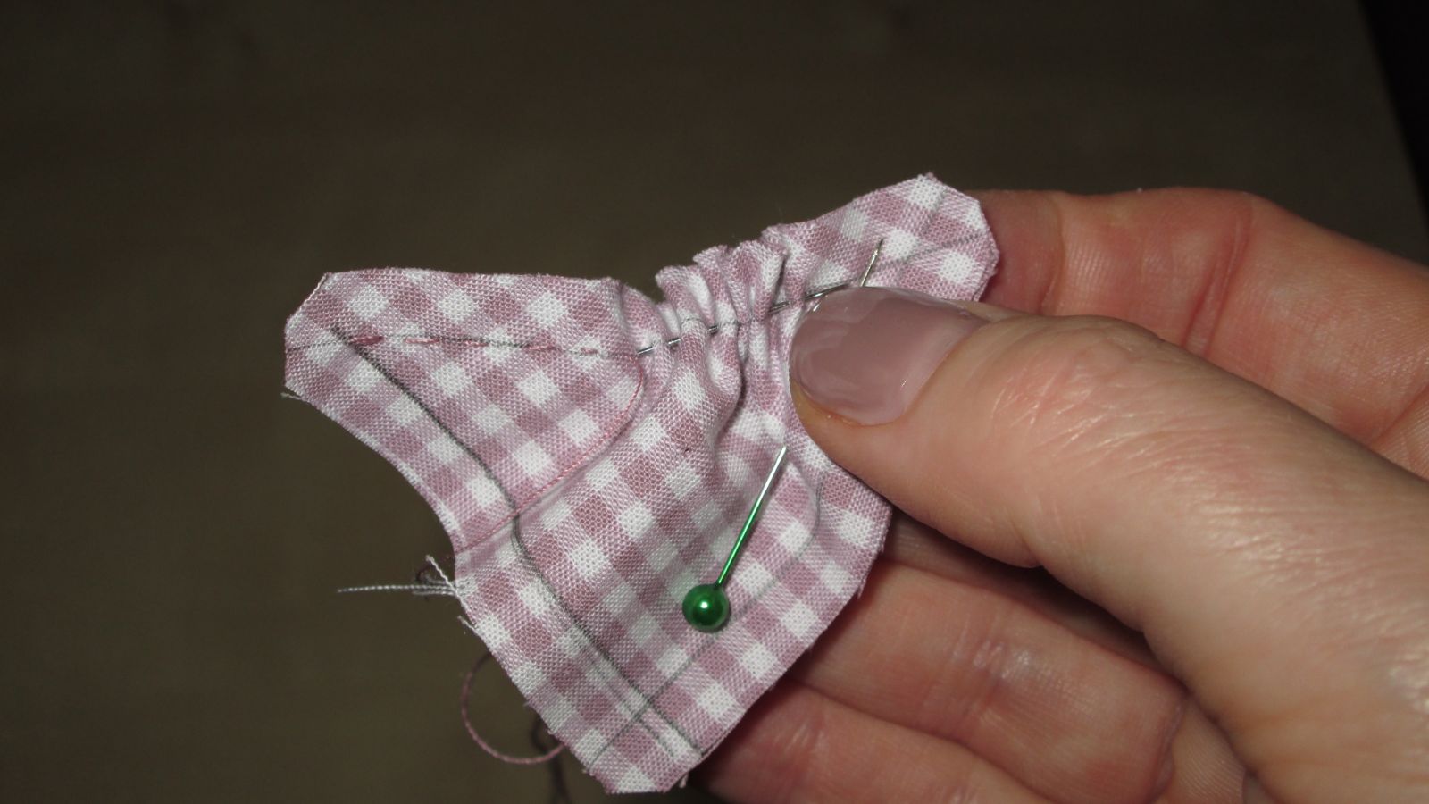 vorletzter_Schritt_Anleitung_schritt_fuer_schritt_Hand_naehen_Quilt_patchwork_gratis