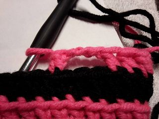 Blog-Inhaltsbild für 'Kostenlose Anleitung für ein paar Armstulpen'