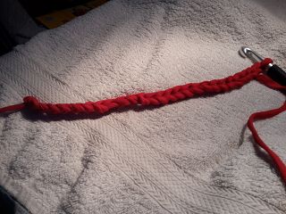 Blog-Inhaltsbild für 'Kostenlose Anleitung für eine Tasche gehäkelt // Textilgarn //Zpaghetti'