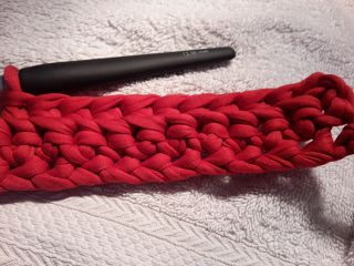 Blog-Inhaltsbild für 'Kostenlose Anleitung für eine Tasche gehäkelt // Textilgarn //Zpaghetti'