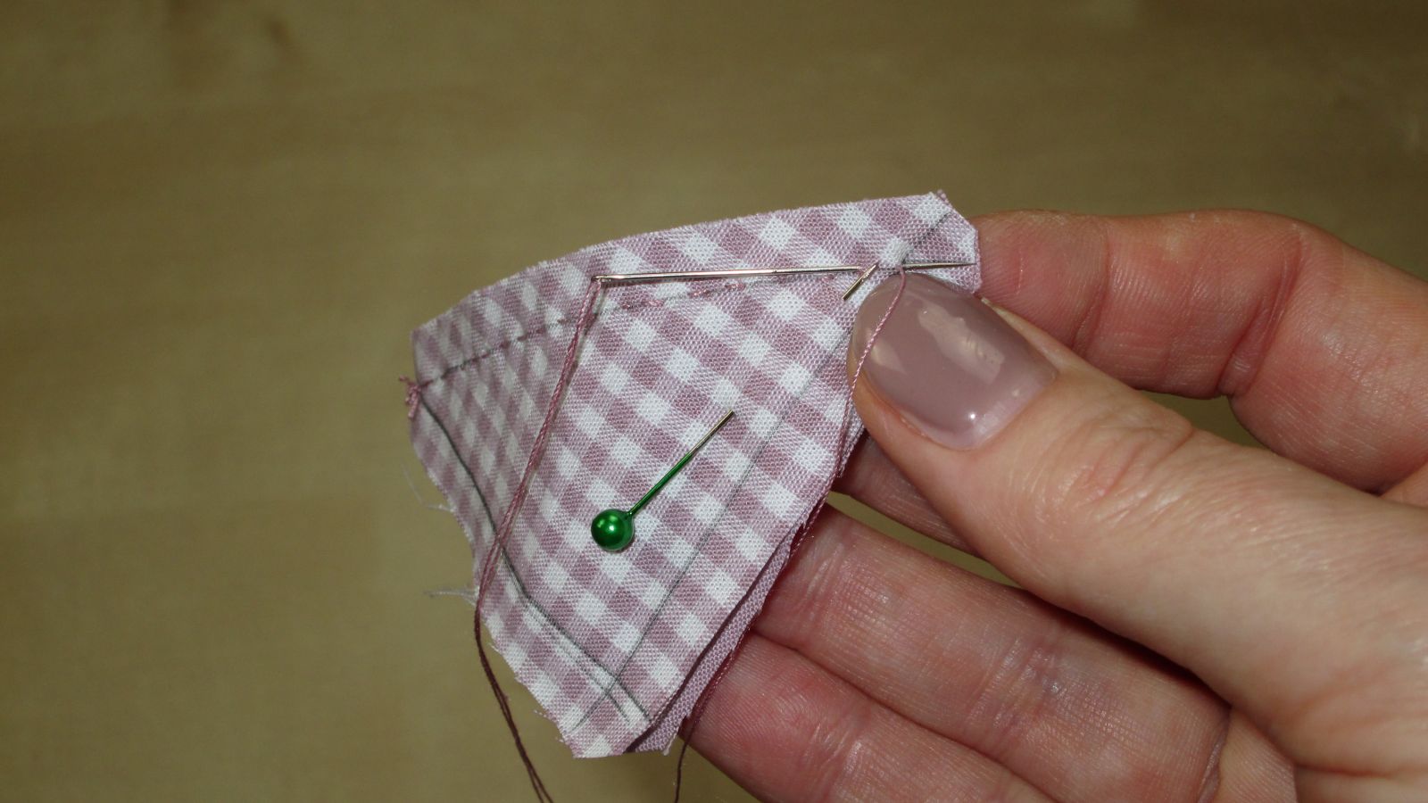 running_stitch_fertig_Anleitung_schritt_fuer_schritt_Hand_naehen_Quilt_patchwork