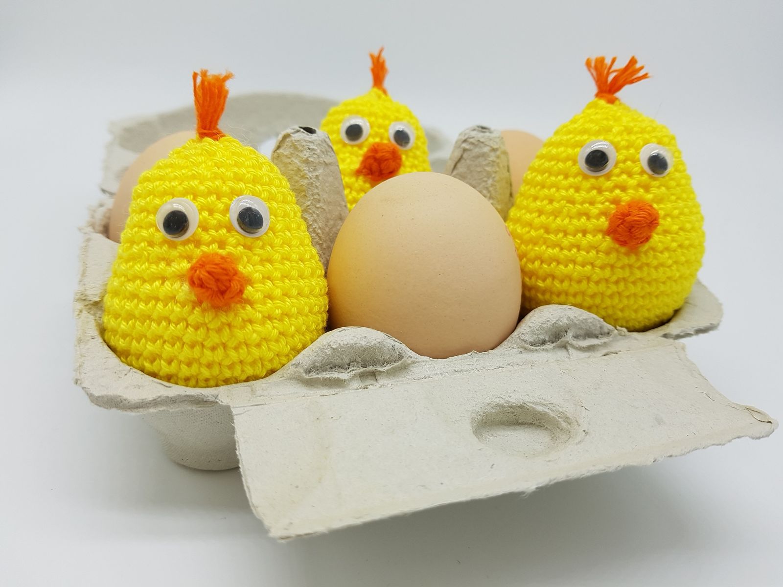 Kostenlose Häkelanleitung für die kleinen Osterküken