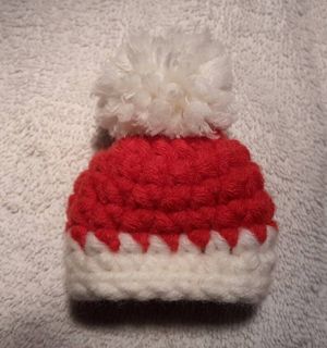 Kostenlose Häkelanleitung für einen Weihnachtseierwärmer