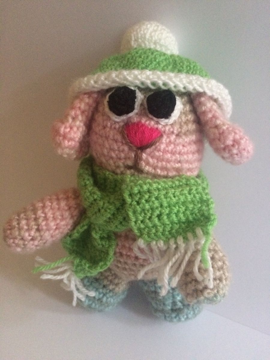 Kostenlose Häkelanleitung - Kleines Winterhäschen