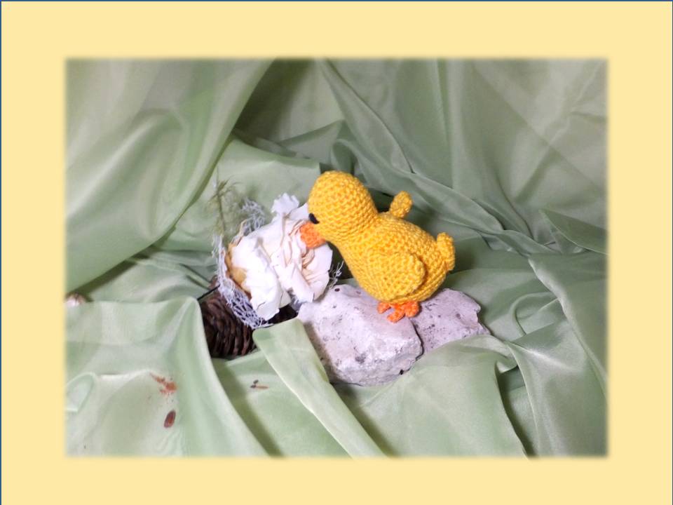 Blog-Inhaltsbild für 'Kiki das kleine Küken - Häkelanleitung'