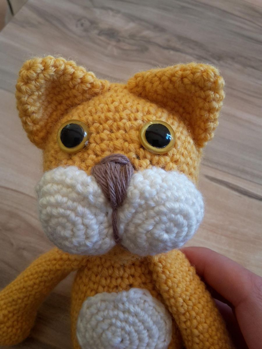 Blog-Inhaltsbild für 'Kostenlose Häkelanleitung für den Löwen Lenny'