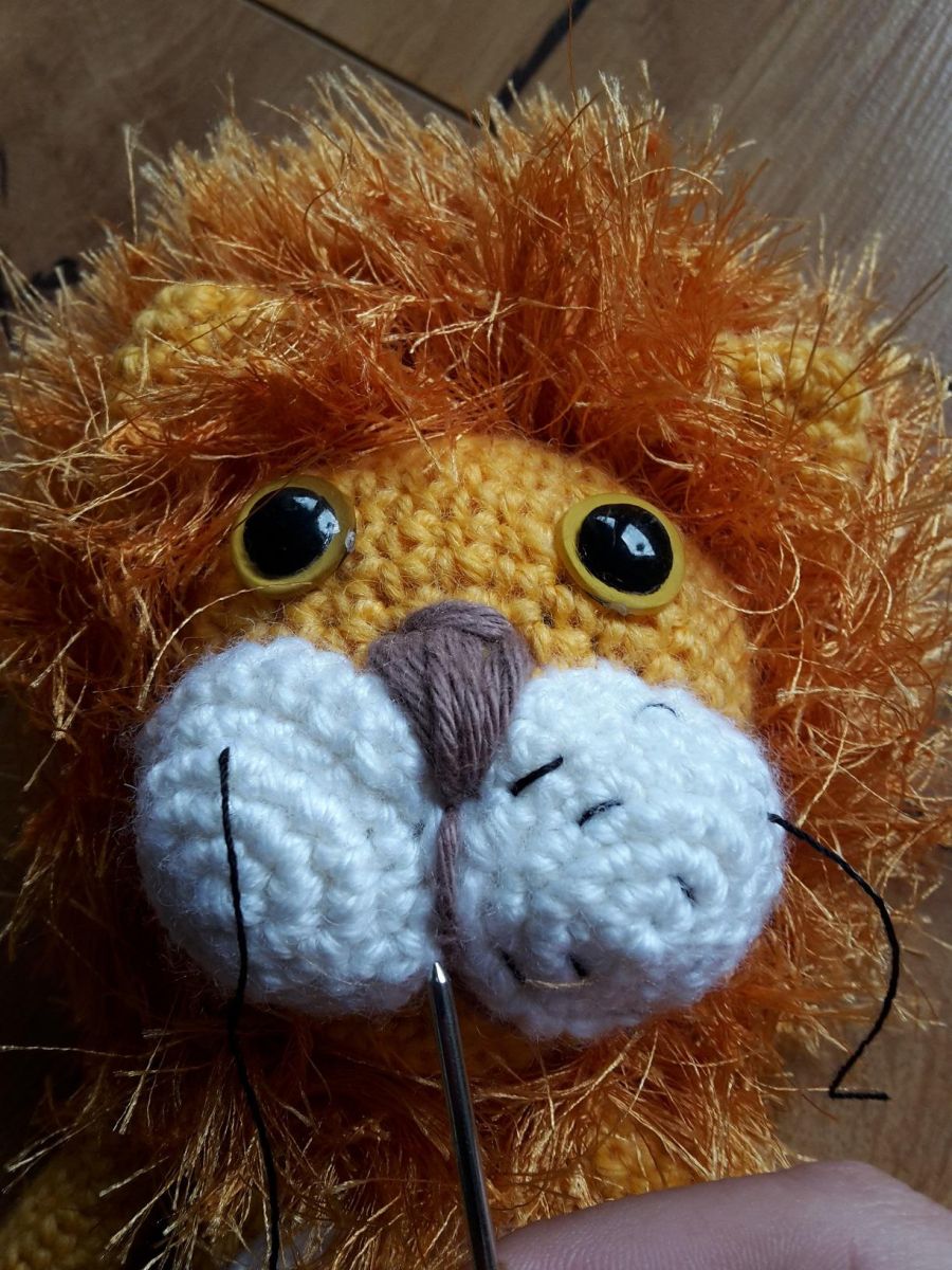 Blog-Inhaltsbild für 'Kostenlose Häkelanleitung für den Löwen Lenny'