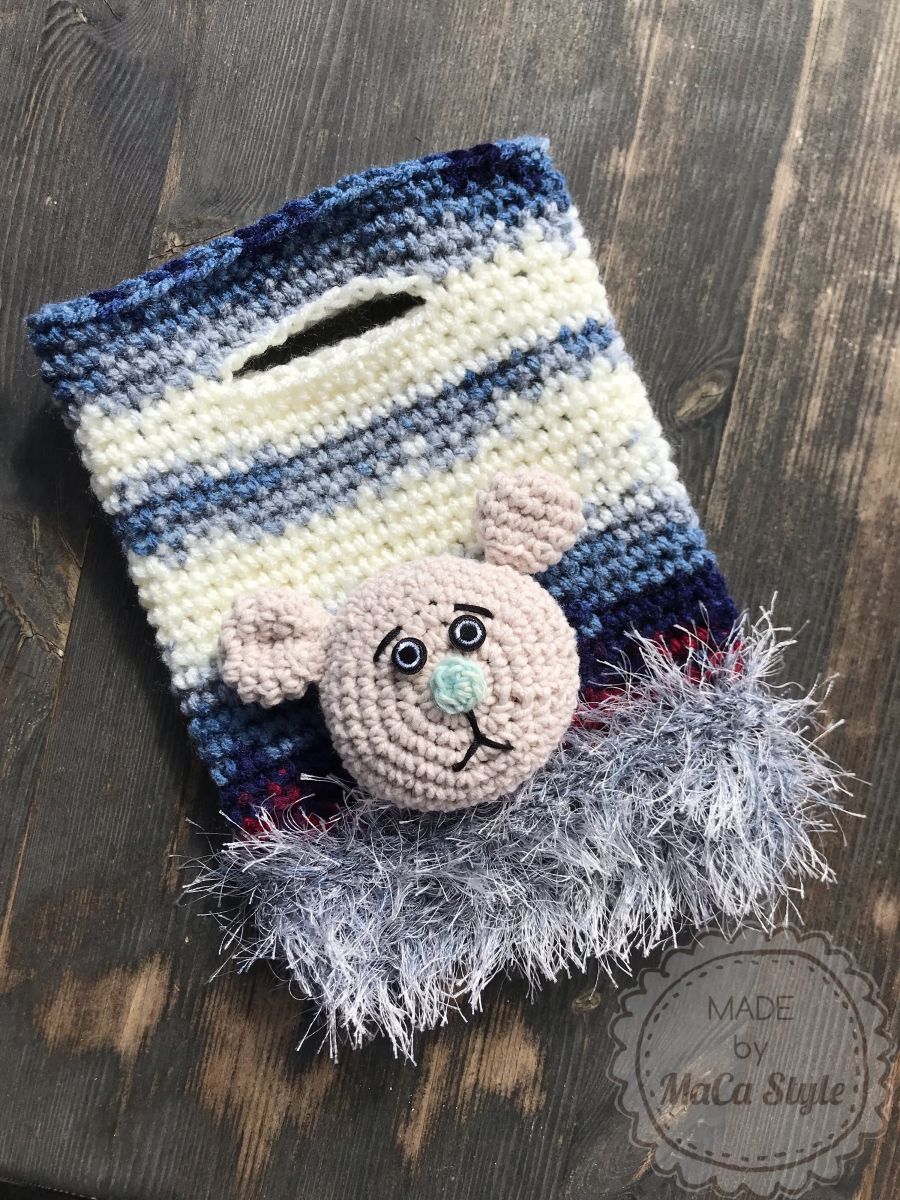 Minitasche mit Bärapplikation in 3D Optik Minitasche mit Bärapplikation in 3D Optik