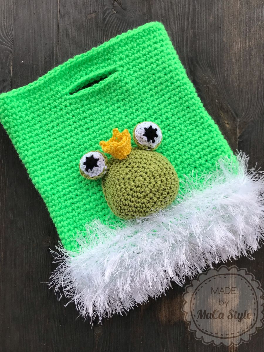 Minitasche mit Froschapplikation in 3D Optik Minitasche mit Froschapplikation in 3D Optik