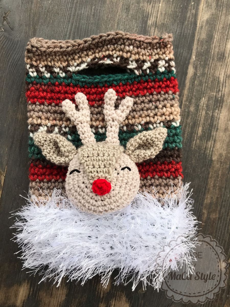 Minitasche mit Rentierapplikation in 3D Optik Minitasche mit Rentierapplikation in 3D Optik