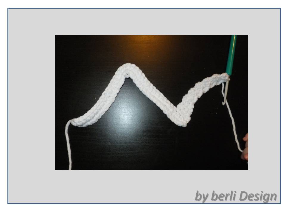 Blog-Inhaltsbild für 'Buchstabensalat - Teil 14 - Buchstabe N als Applikation und 3-D'