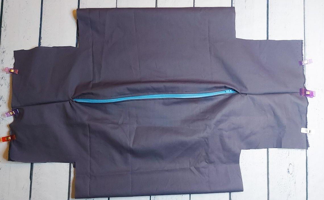 Blog-Inhaltsbild für 'Packwürfel nähen für mehr Ordnung auf Reisen'