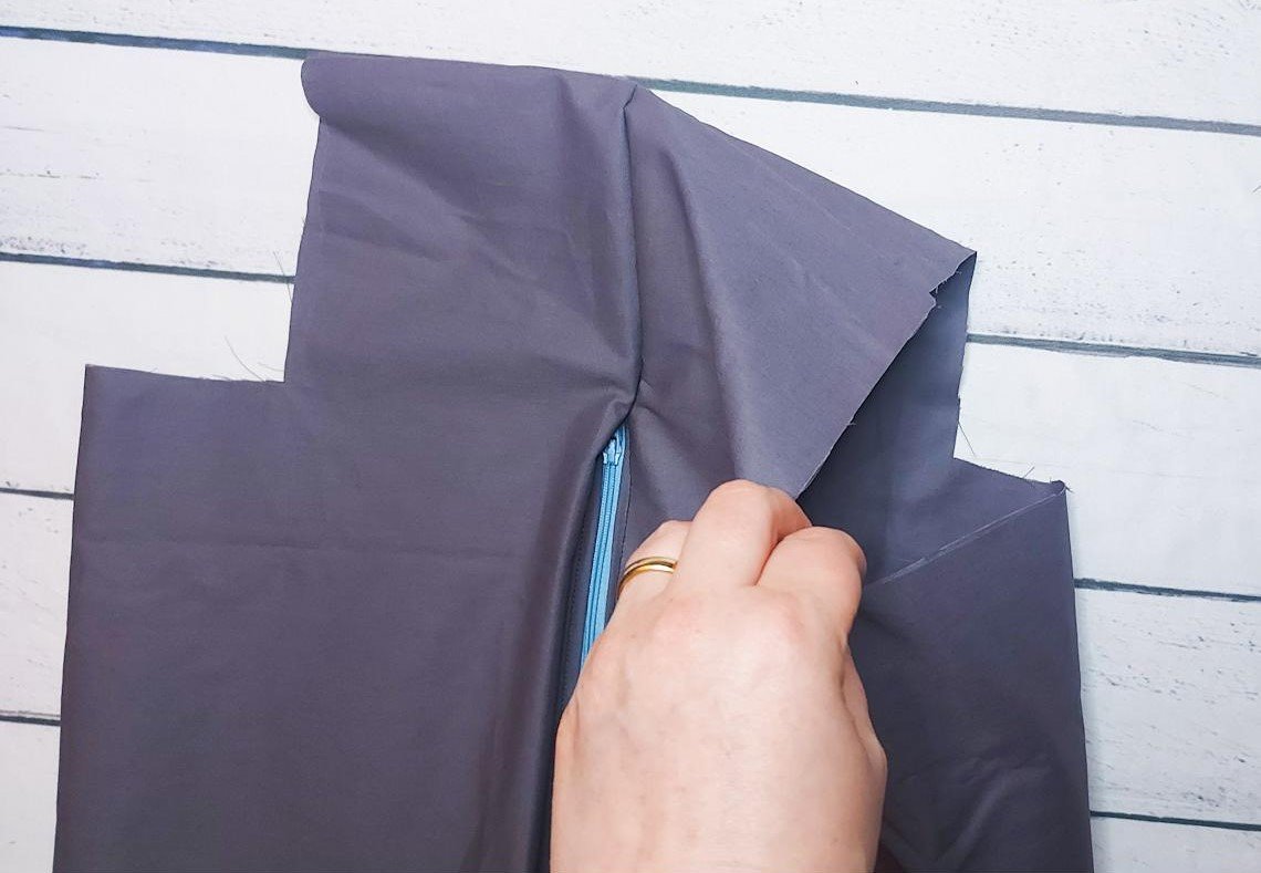 Blog-Inhaltsbild für 'Packwürfel nähen für mehr Ordnung auf Reisen'