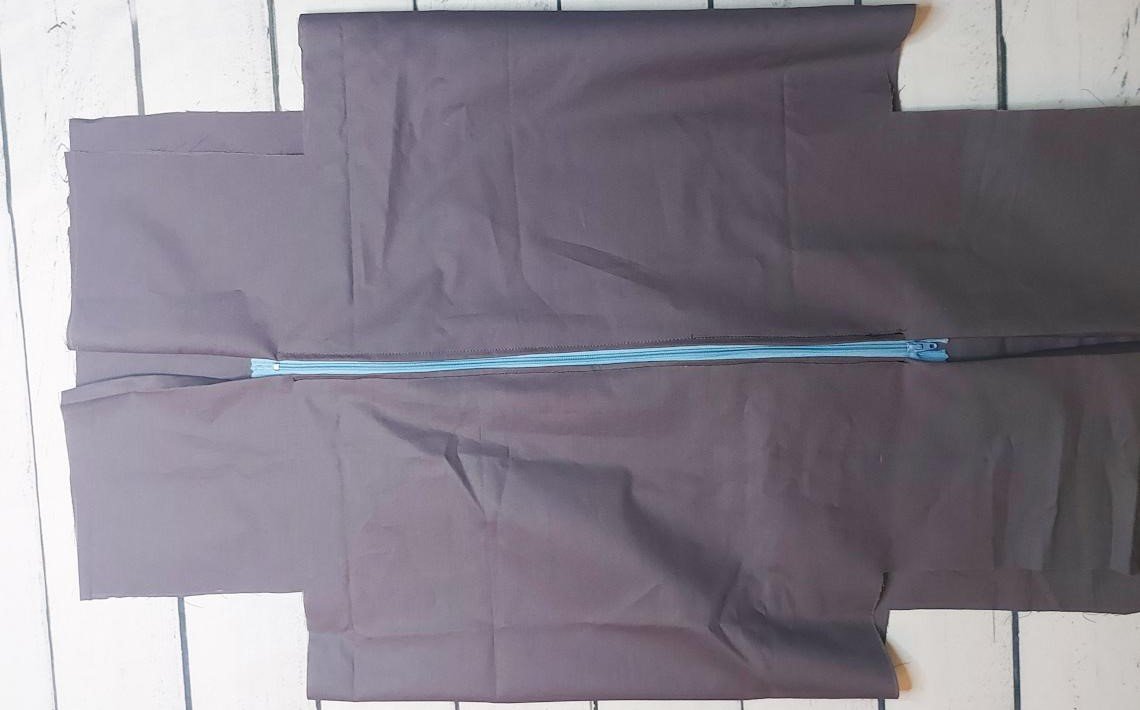 Blog-Inhaltsbild für 'Packwürfel nähen für mehr Ordnung auf Reisen'