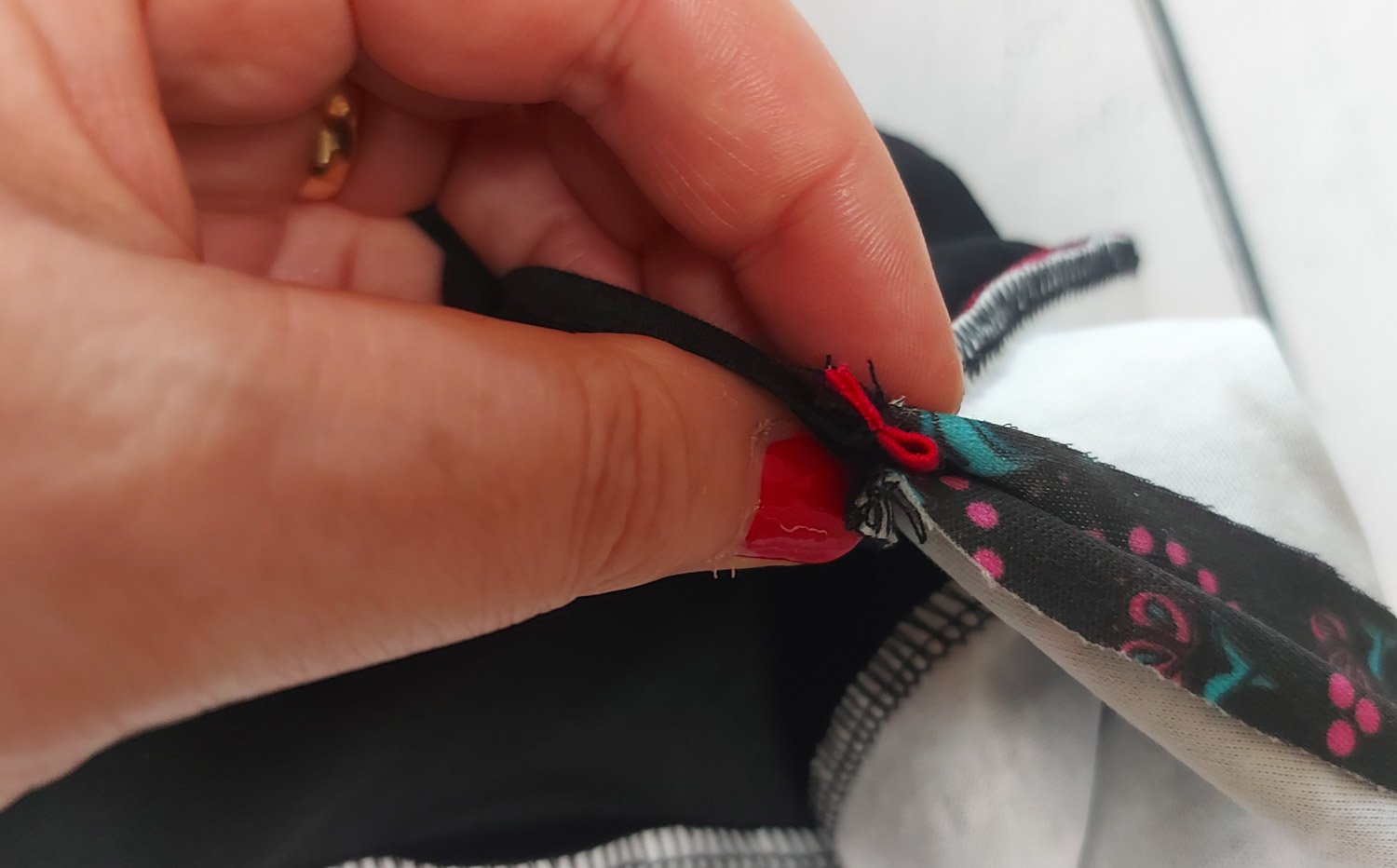 Blog-Inhaltsbild für 'Fake-Paspel nähen'