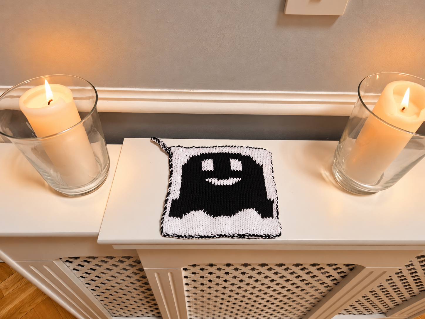Blog-Inhaltsbild für 'Kostenlose Strickanleitung: Halloween Topflappen in Doubleface'