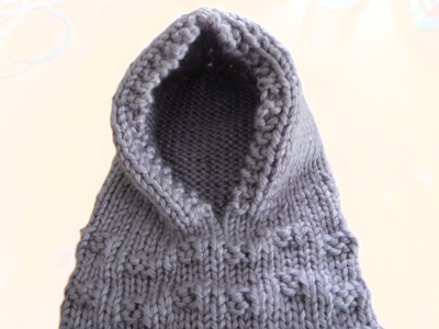 Blog-Inhaltsbild für 'Kostenlose Strickanleitung für warme Haube'