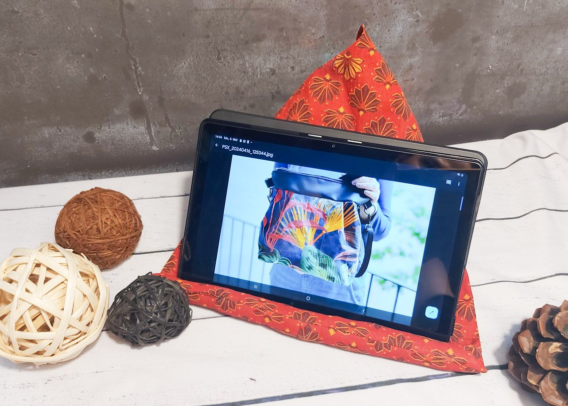 Blog-Inhaltsbild für 'Tabletkissen nähen - kostenlose Nähanleitung'