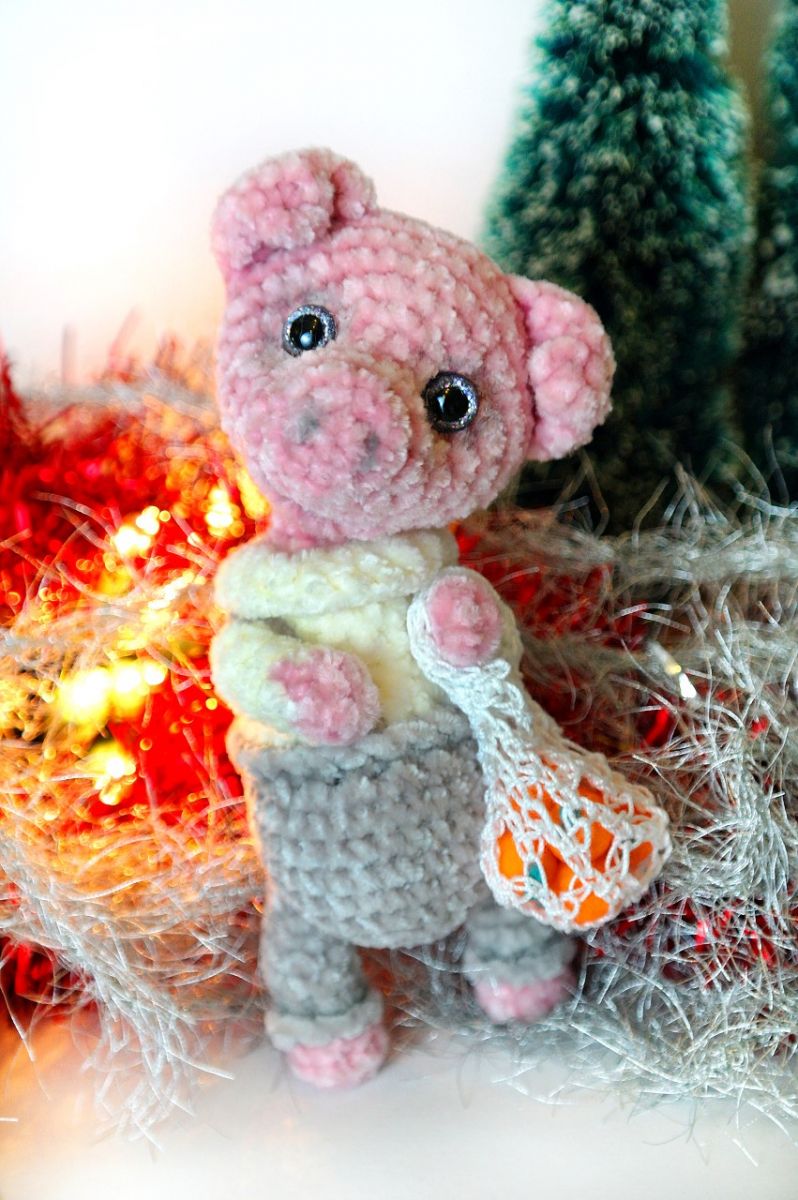 Free Crochet Pattern Pig