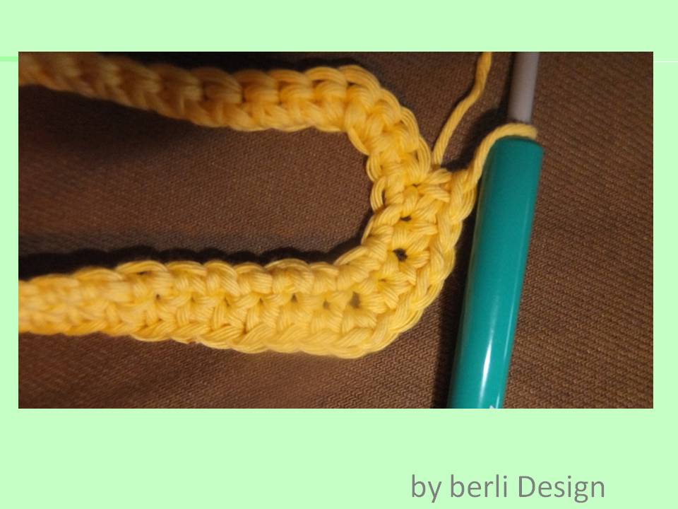 Blog-Inhaltsbild für 'Buchstabensalat - Teil 21 - Buchstabe U als Applikation und 3-D'