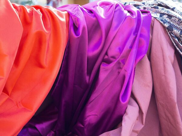 Seide: Eigenschaften und Verwendung